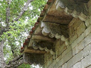 image004