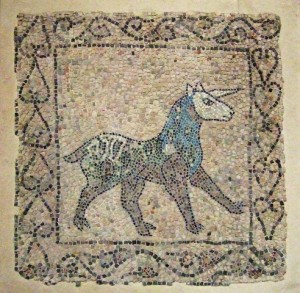 unicornio en san Juan Ev de Rávena